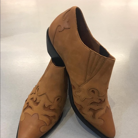 Sandro booties - Picture 2 of 4